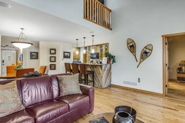 Photo of Luxury Rocky Mountain River Retreat Townhouse