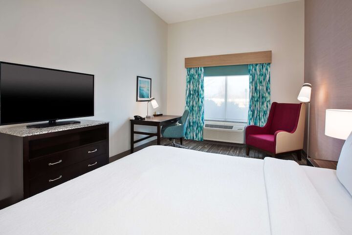 1 King Bed with Chair (3 of 6)