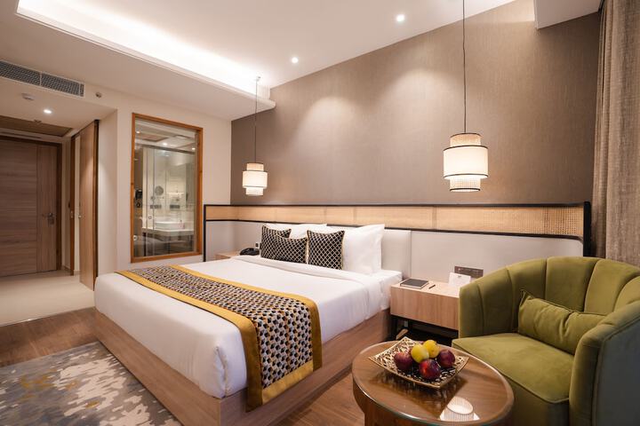 Room 16 of 51