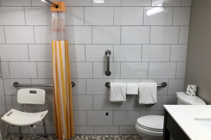 Bathroom shower
