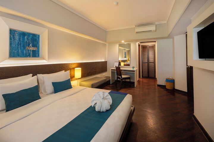 Room 14 of 92