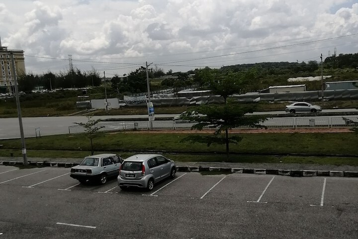 Property Grounds 11 of 12