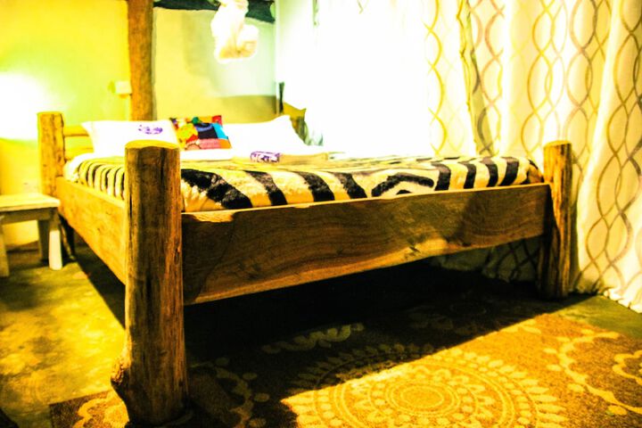 Room 15 of 52