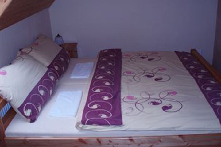 Room 19 of 47