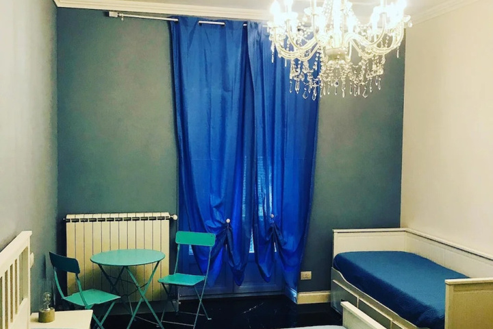 Room 10 of 15