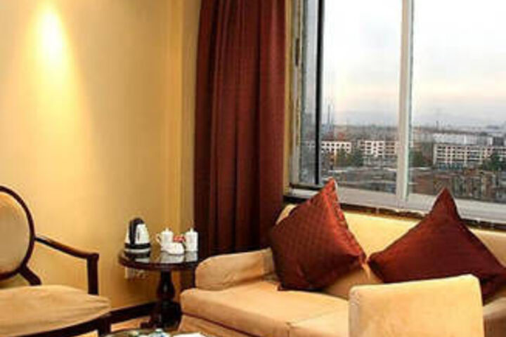 Room 70 of 134