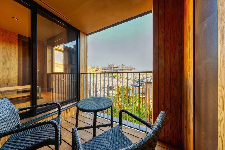 Terrace/Patio 11 of 40