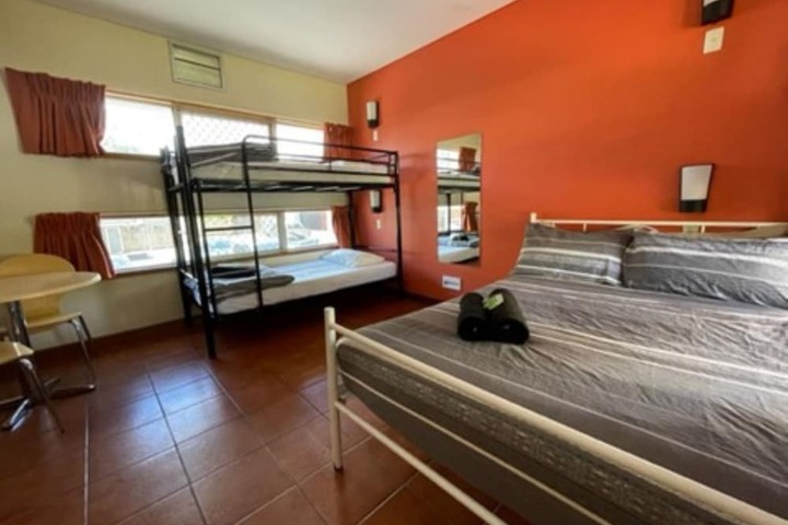 Room 14 of 41