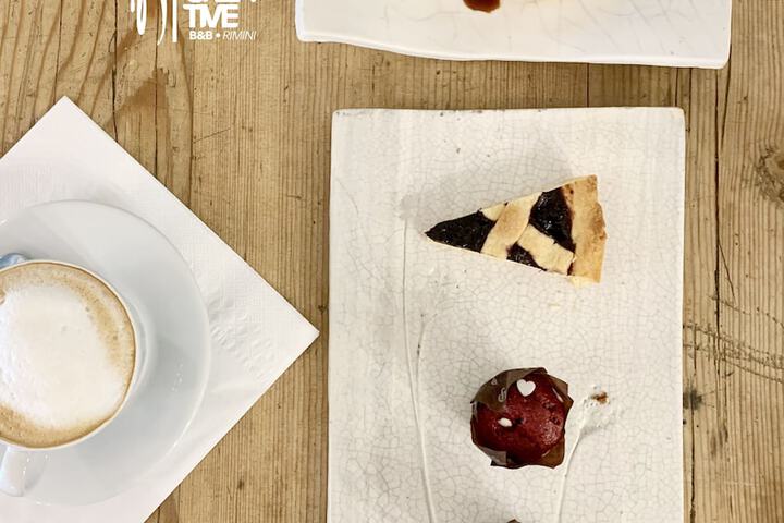 Breakfast/Coffee Service 103 of 118