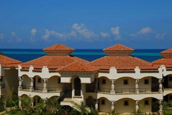 Hotel 7 of 19