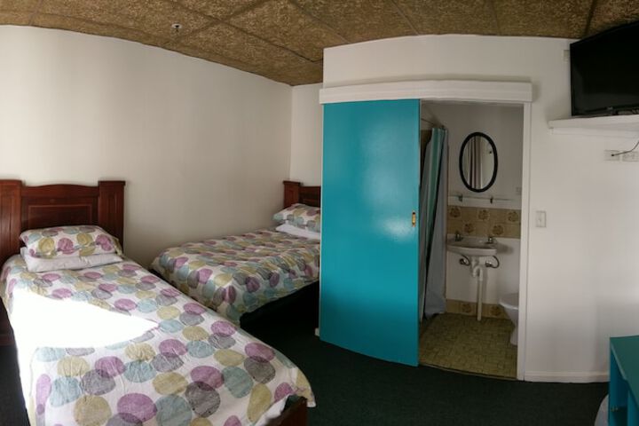 Room 10 of 44