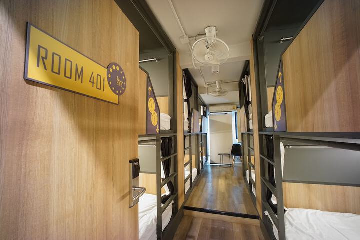 Room 29 of 47
