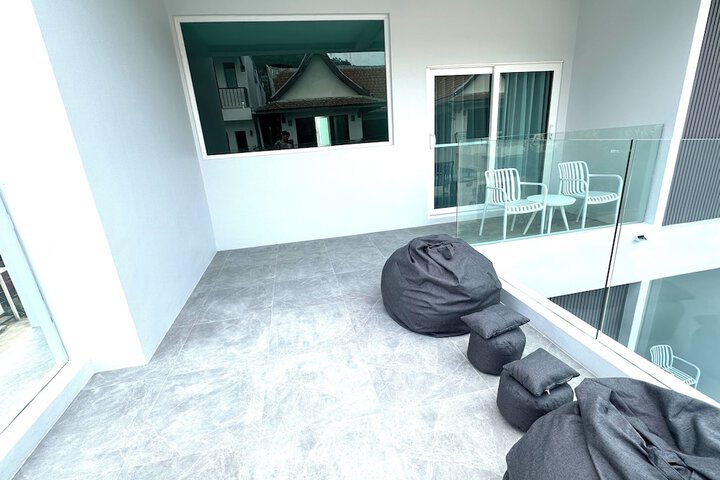 Hotel 66 of 75