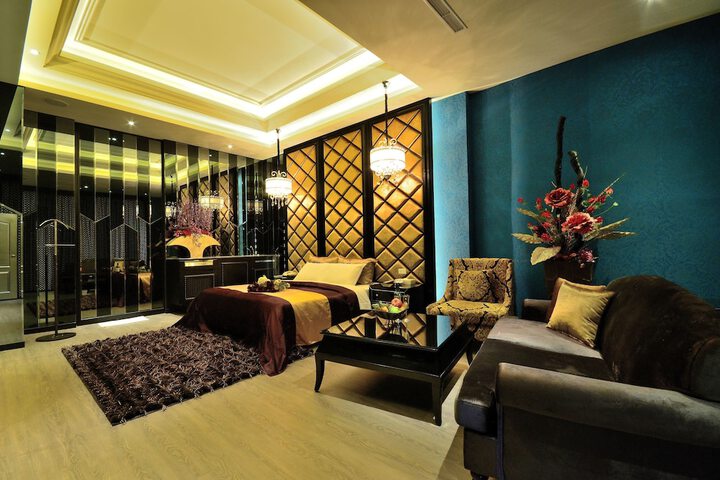 Room 19 of 57