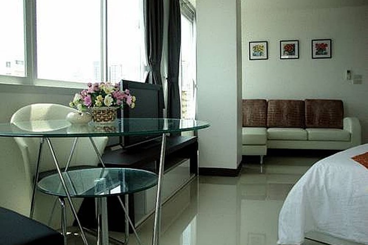 Room 18 of 44