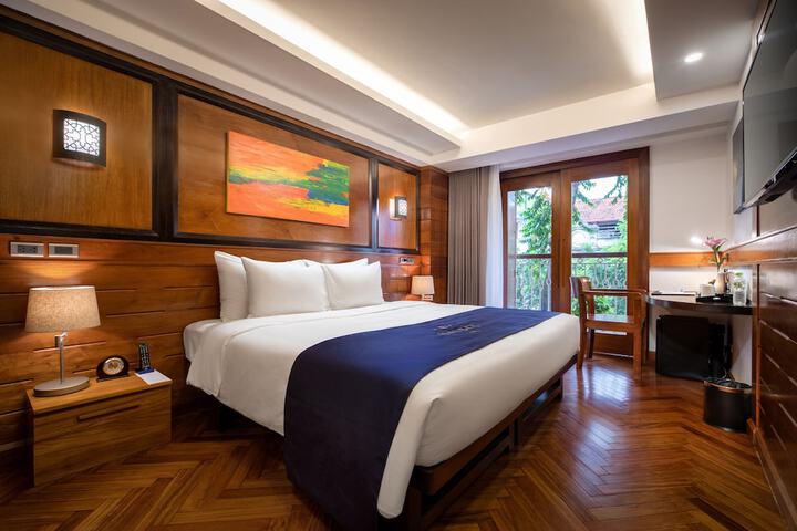 Room 30 of 91