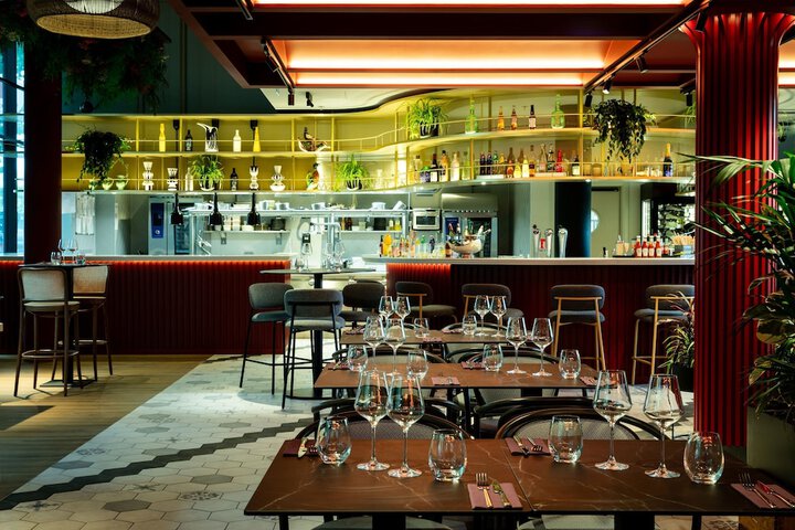 Dining 63 of 69
