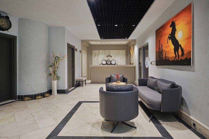 Hotel Interior 32 of 85