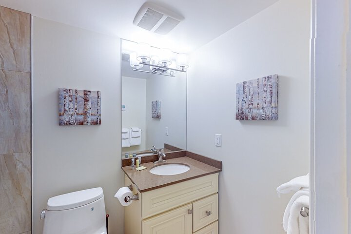 Room 446 of 457
