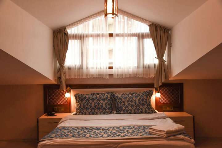 Room 42 of 71