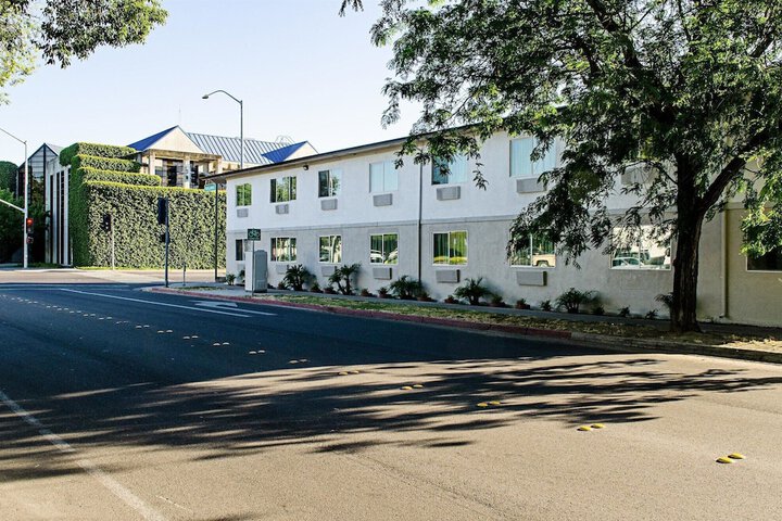 Hotel 48 of 50
