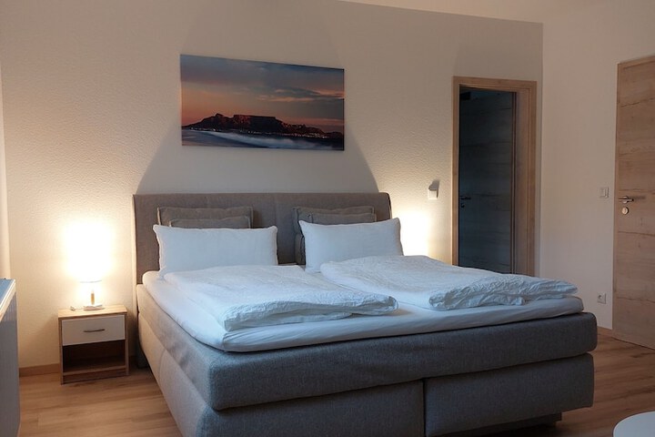 Room 11 of 50