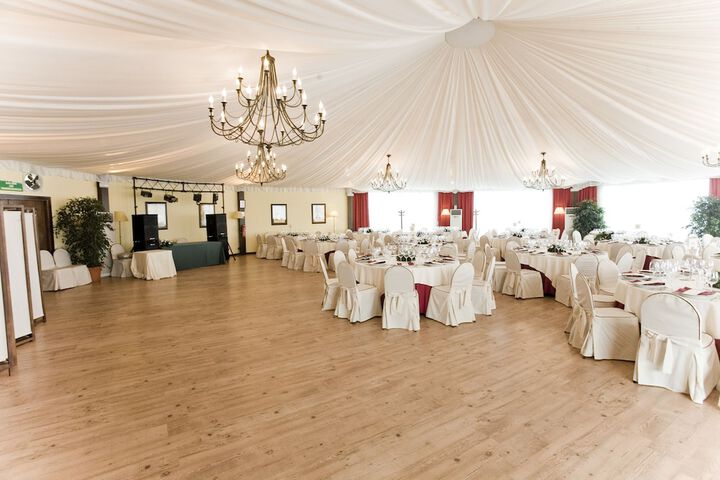 Wedding/Banquet 18 of 24