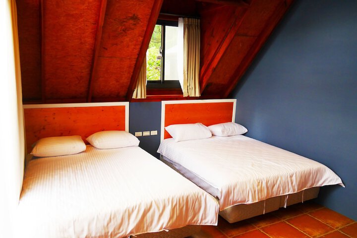 Room 3 of 69