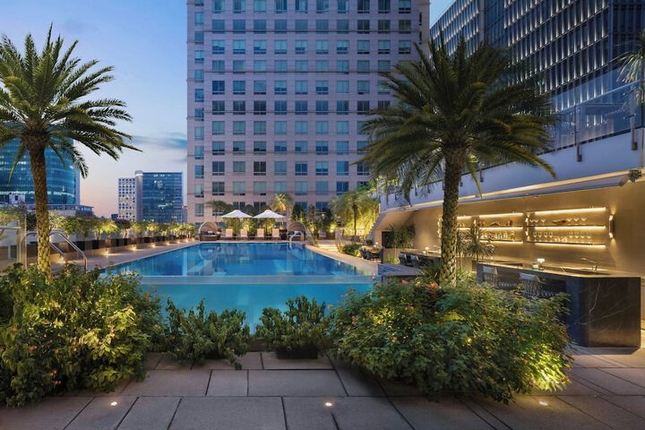 Pools & Facilities
