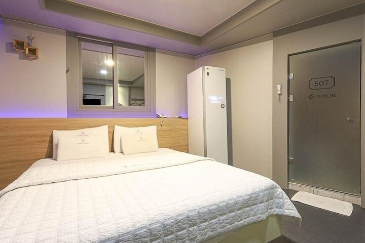 Room 34 of 121