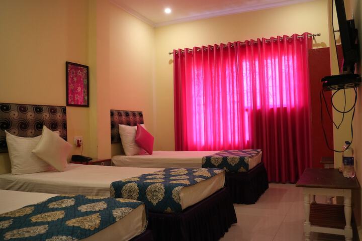 Room 19 of 90