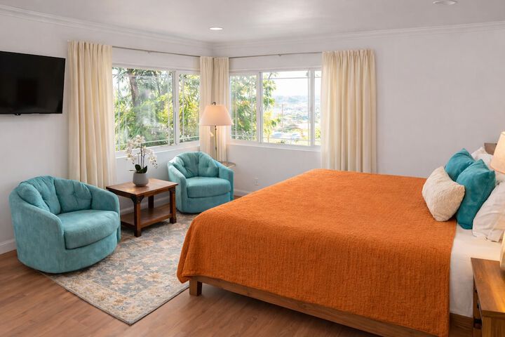 Room 6 of 35