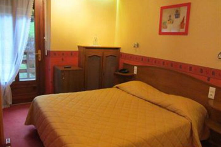 Room 31 of 68