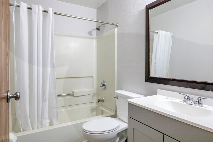 Room 14 of 20