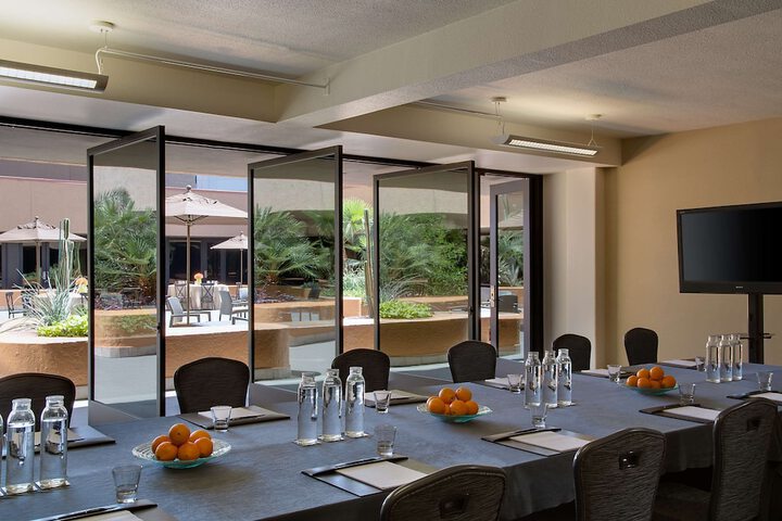 Meeting facility