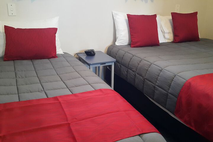 Room 7 of 68
