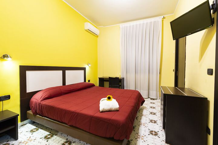 Room 37 of 134