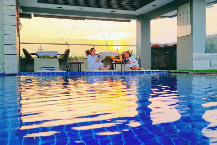 Pool 48 of 91