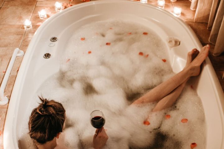 Jetted tub