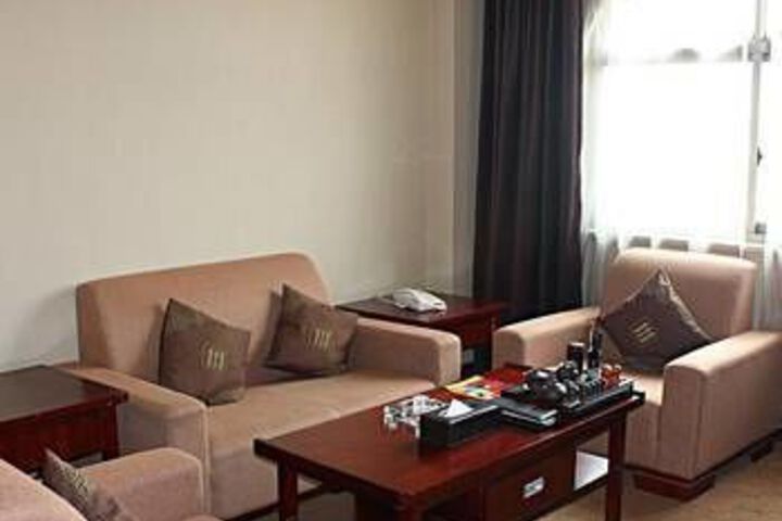 Room 5 of 47