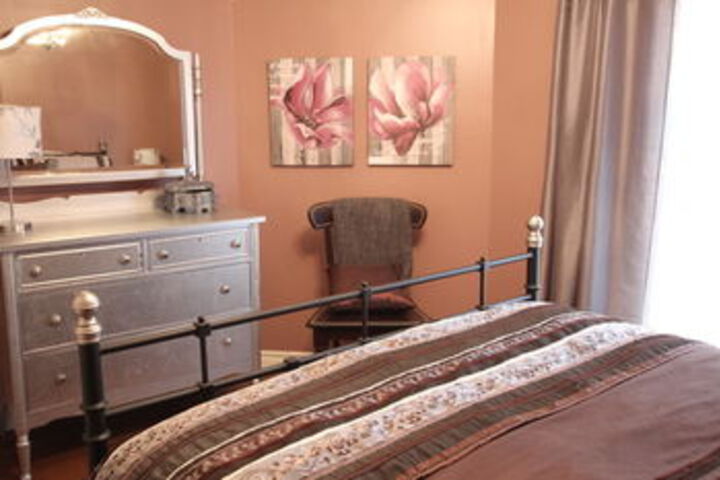 Room 17 of 25