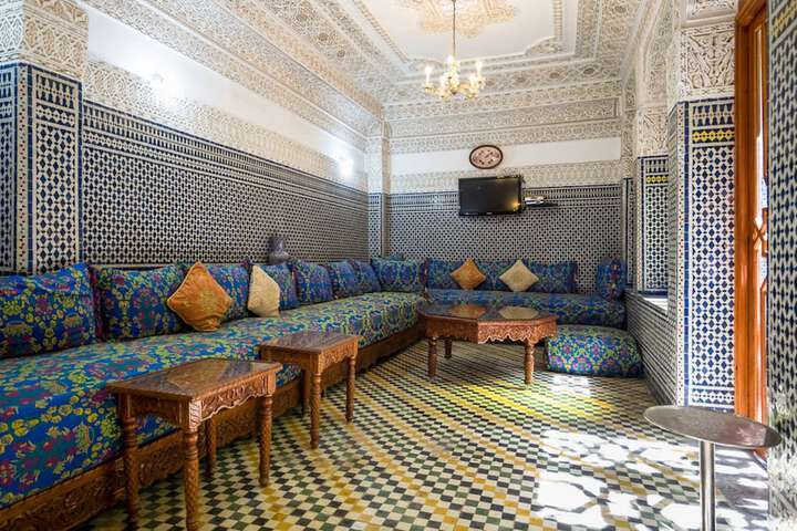 Entrance & Lobby