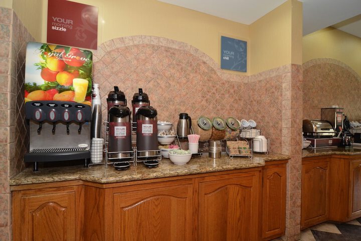 Breakfast area
