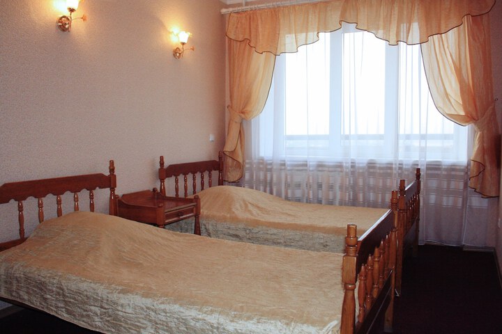 Room 8 of 23