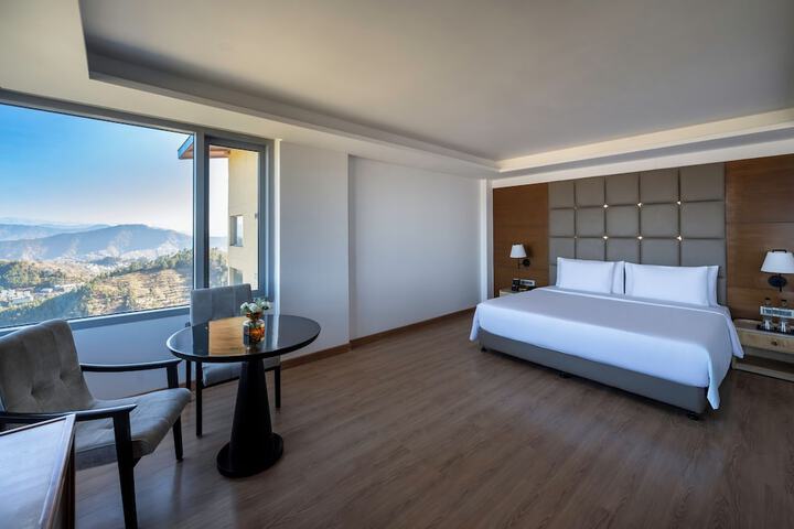 Room 5 of 29