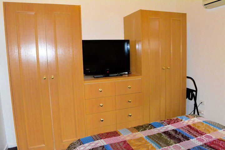 Room 326 of 768