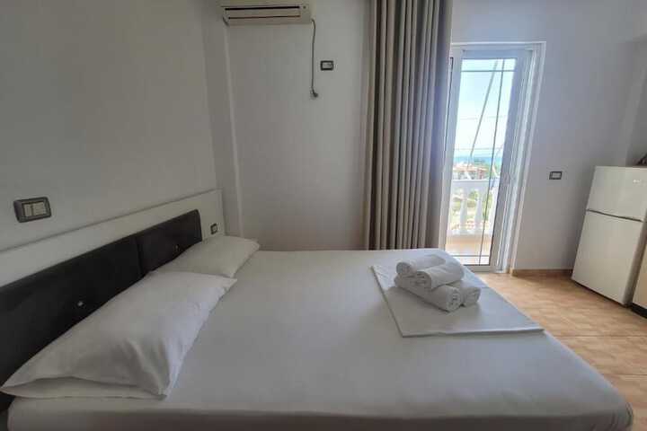 Room 41 of 115