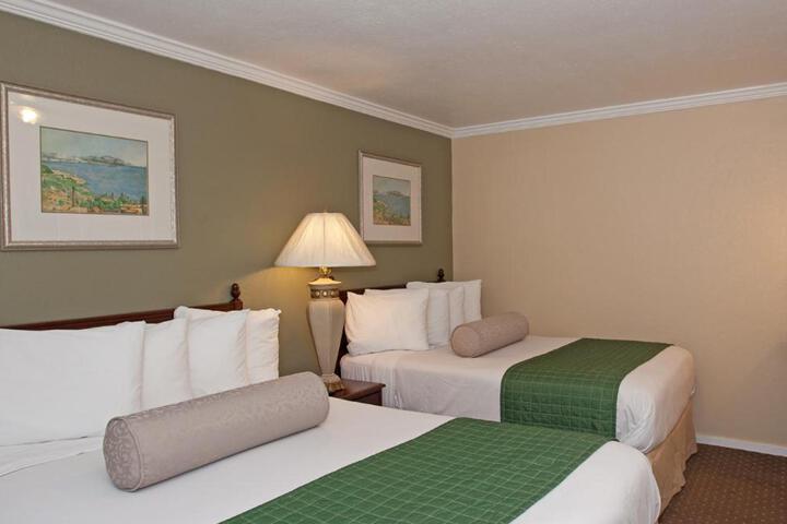 Room 34 of 65