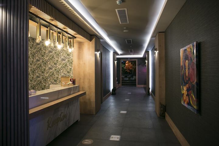 Hotel Interior 23 of 40