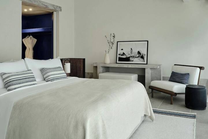 Room 22 of 190